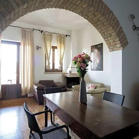In Marche Near Sibillini Park 4*