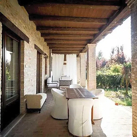 Hotel In Marche Near Sibillini Park 4*